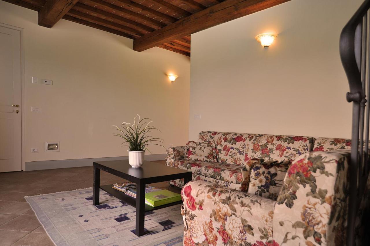 Residenza Le Grillaie Villa Greve in Chianti Room photo